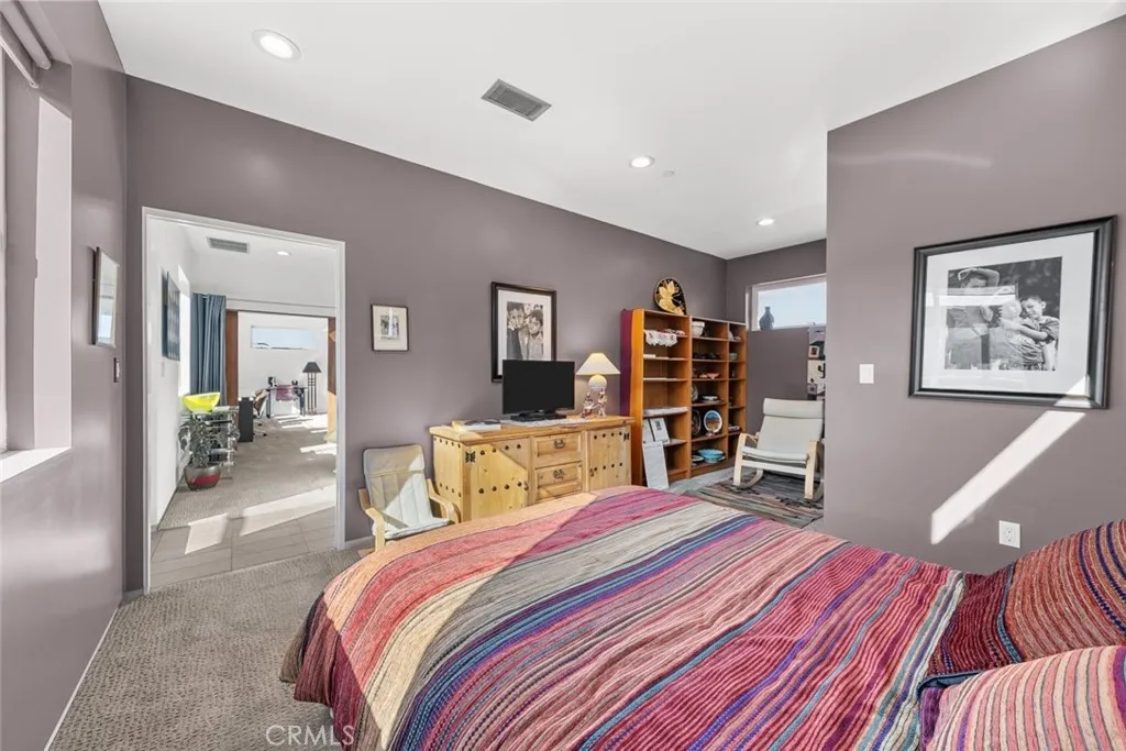 5482 Easter Drive, Wrightwood, California 92397 home-pic-34